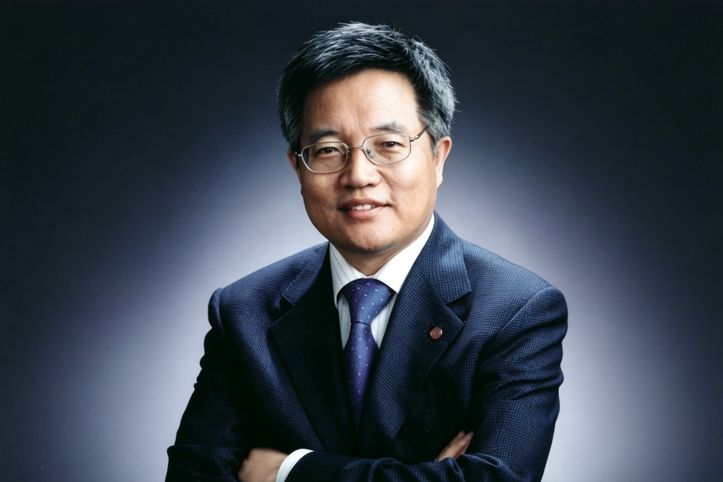 张维迎
