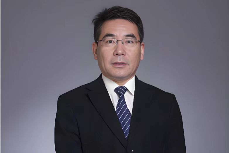 杨兴斌
