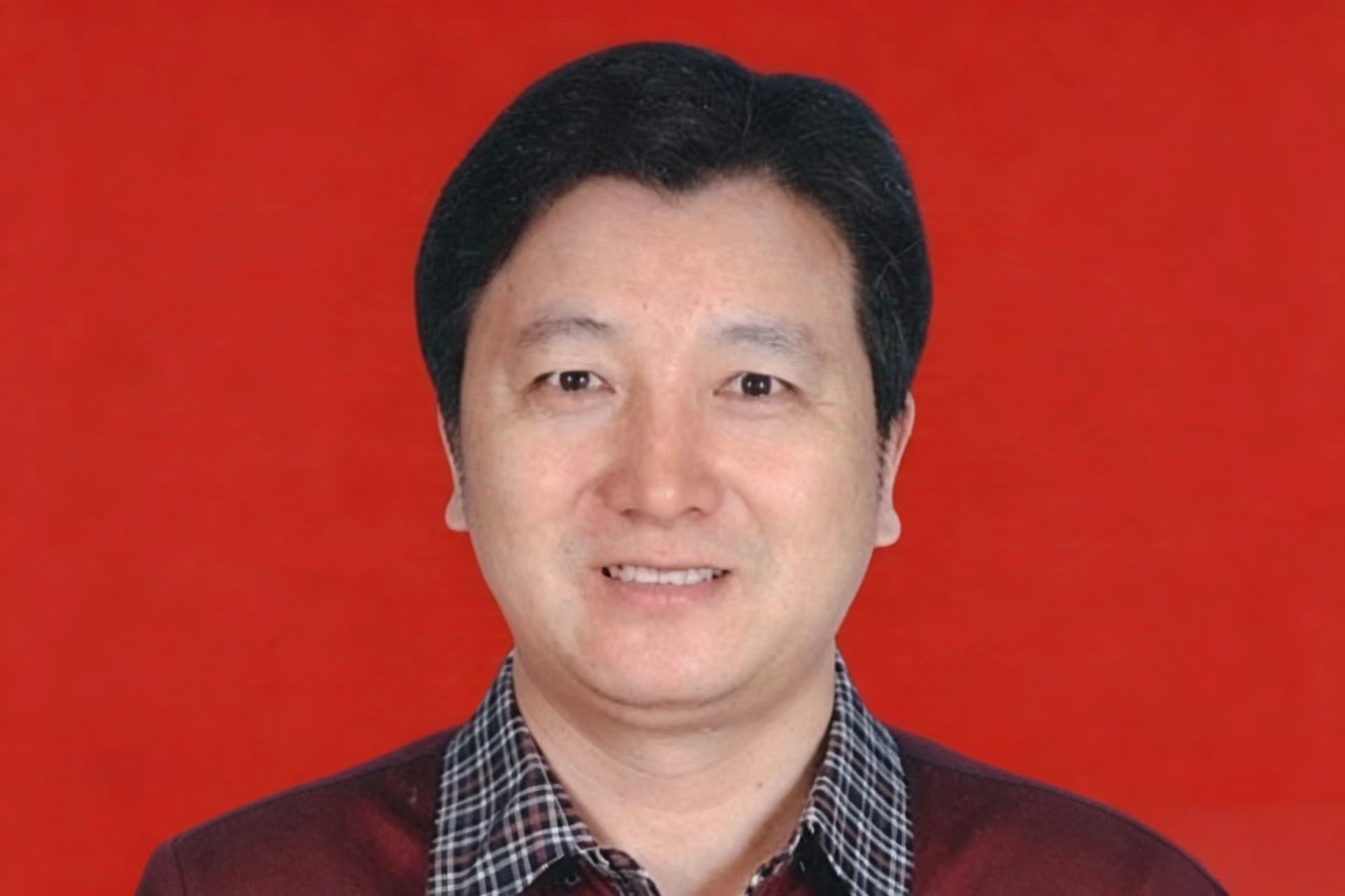 李志明