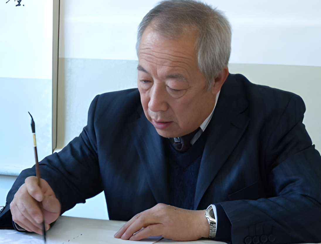 黄军胜.jpg